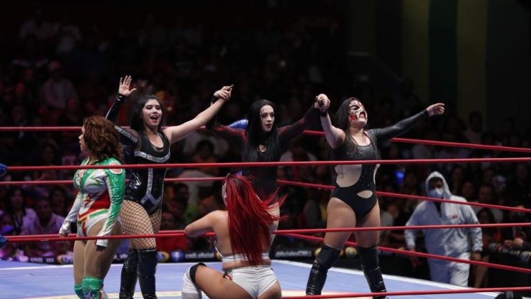CMLL: La Catalina debutó, brilló y triunfó en su primera pelea 
