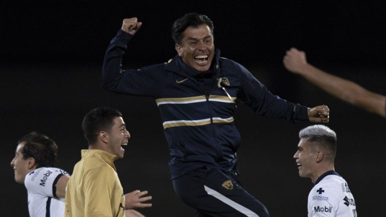 Pumas: Raúl Alpízar fue nombrado técnico interino tras la salida de Rafa Puente Jr.