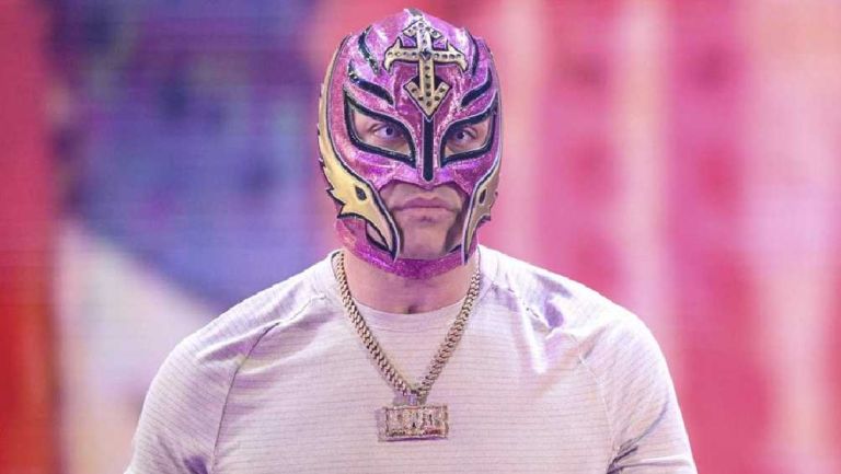 Rey Mysterio será inducido al Salón de la Fama de Lucha Libre por Konnan
