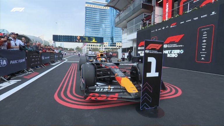 Checo hizo historia en el Gran Premio de Azerbaiyán este domingo