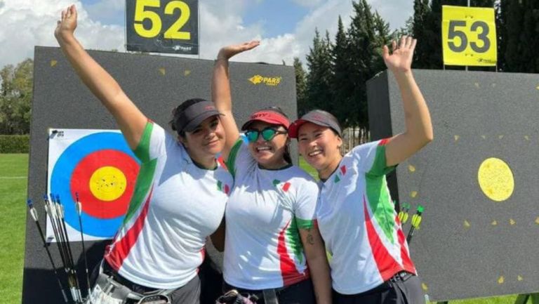 Selección Mexicana que ganó el oro en arco compuesto en Shangai