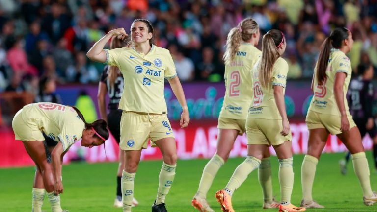 América Femenil festejando el empate ante Pachuca en la Final