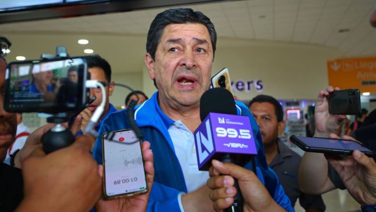 Flaco Tena, actual entrenador de Guatemala