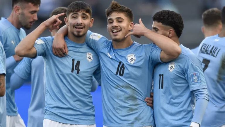 La Selección de Israel celebra el tercer lugar en Argentina