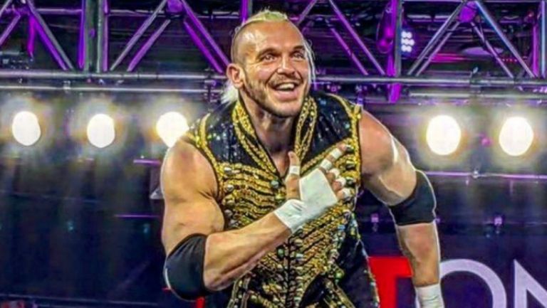 Sam Adonis desea convertirse en la nueva 'cara' de AAA Worldwide