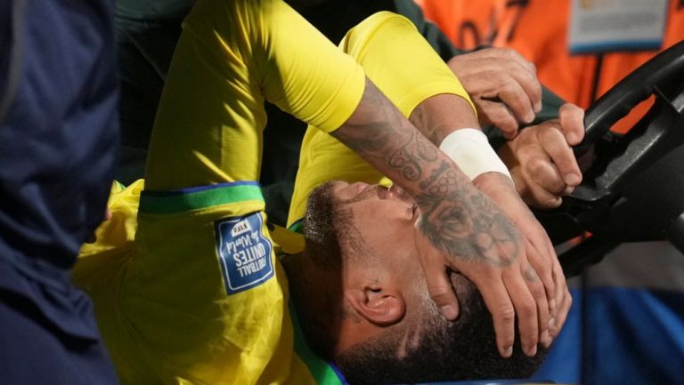 Neymar lanza mensaje tras lesión: 'Es el peor momento'