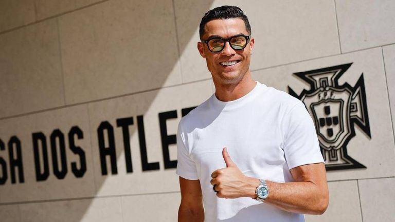 Cristiano Ronaldo se compra lujoso reloj de 1.3 millones de dólares