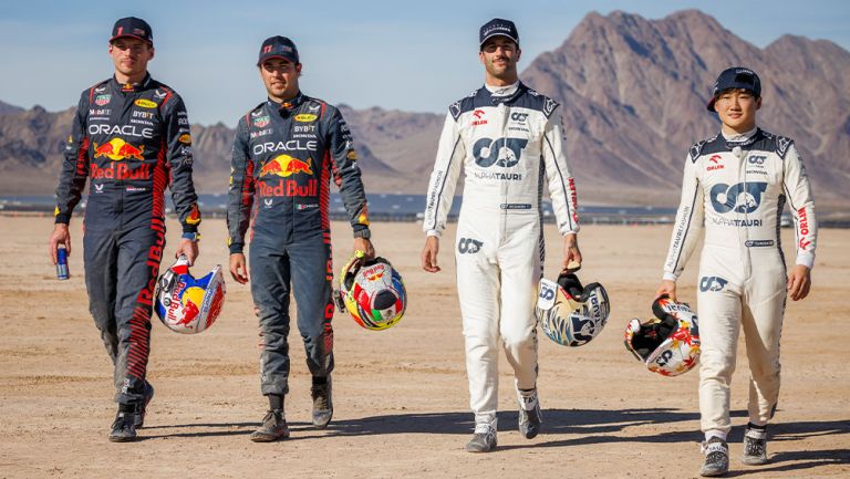 Max Verstappen, Sergio Pérez, Daniel Ricciardo y Yuki Tsunoda, en Las Vegas