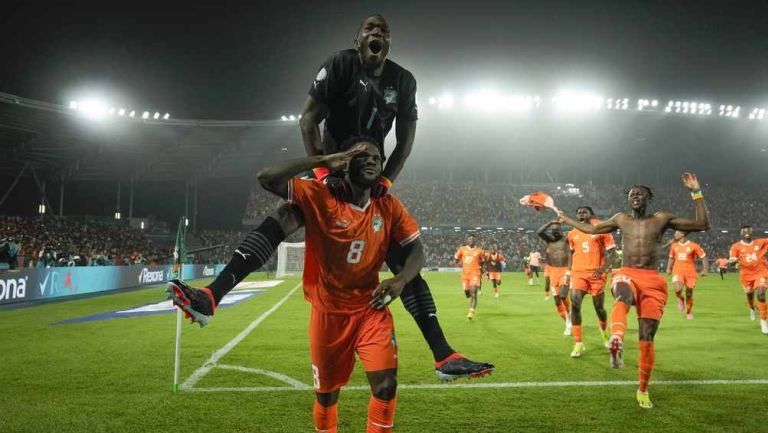Costa de Marfil se mete a Semifinales de la Copa Africana con gol de último minuto