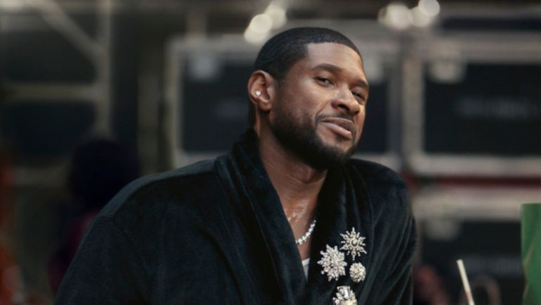 ¡Llegó Usher! Todo listo para el Show del Medio Tiempo en el Super Bowl 