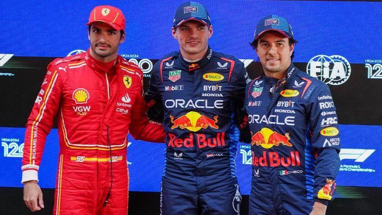 Carlos Sainz, Max Verstappen y Checo Pérez, los primeros 3 en la calificación