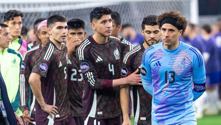Aficionados argentinos 'tunden' a México tras nueva derrota contra Estados Unidos