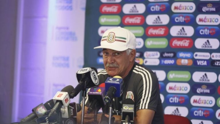 Tuca señaló que él haría un mejor trabajo con la Selección Mexicana