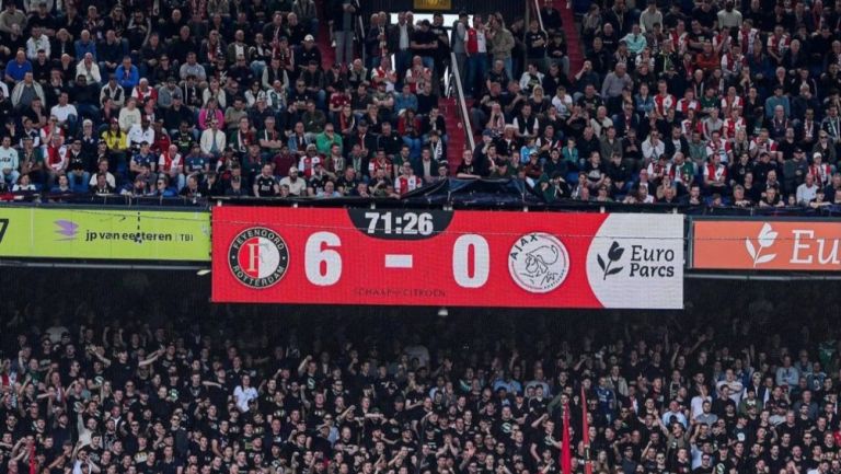 Santiago Giménez tras no anotar en goleada de Feyenoord sobre Ajax: "Los decepcioné"