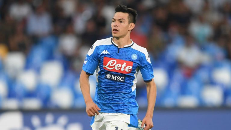 Chucky Lozano en partido del Napoli